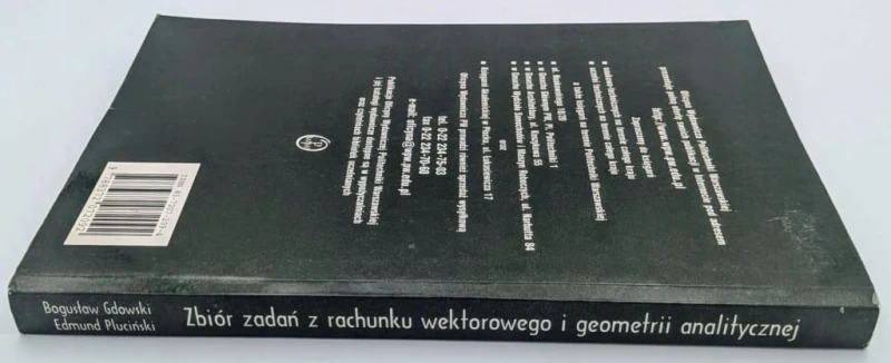 Zbiór zadań z rachunku wektorowego i geometrii analitycznej