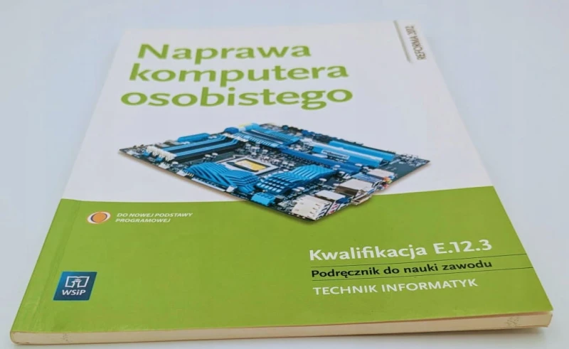 Naprawa komputera osobistego Krzysztof Pytel, Sylwia Osetek, Tomasz