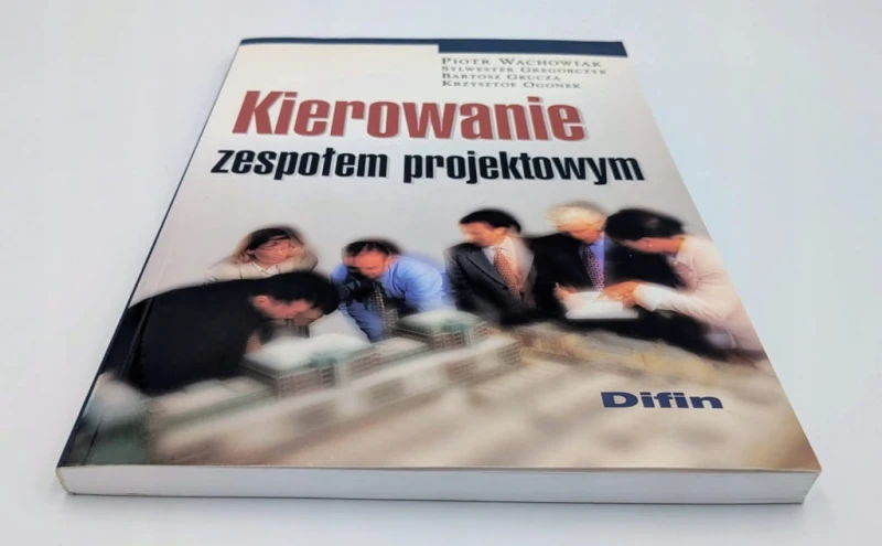 Kierowanie zespołem projektowym Bartosz Grucza, Krzysztof Ogonek, Piotr